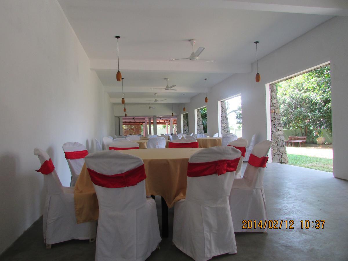 The Breeze Hotel Elpitiya  Dış mekan fotoğraf